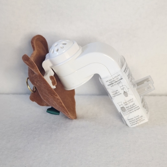 Bath & Body Works Bowtie Bear With Glasses Fragrance Plugin - Picture 7 of 9